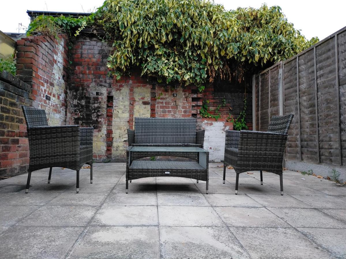 4 Bed Entire House - Heart Of The City - Near Sufc Sheffield Ngoại thất bức ảnh